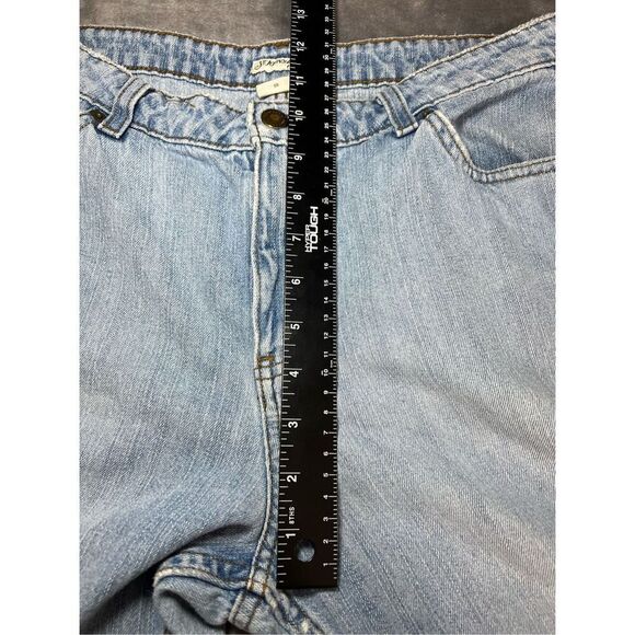 St Johns Bay Jeans Womens 10 Blue Denim Straight Leg Relaxed Faded Medium Wash - Picture 8 of 10